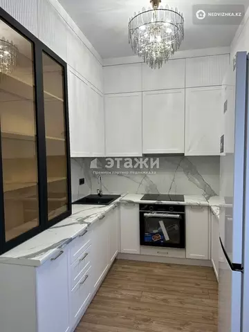 3-комнатная квартира, этаж 4 из 9, 83 м²
