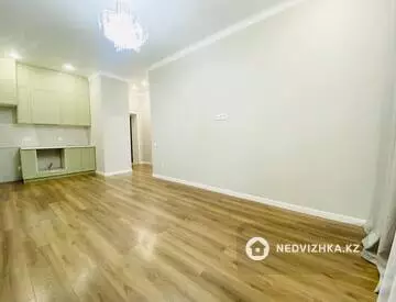 2-комнатная квартира, этаж 3 из 9, 38 м²