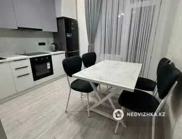 1-комнатная квартира, этаж 4 из 9, 45 м², на длительный срок