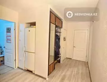 60.1 м², 3-комнатная квартира, этаж 3 из 5, 60 м², изображение - 1
