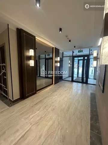 4-комнатная квартира, этаж 9 из 14, 154 м²