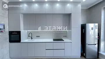 62 м², 2-комнатная квартира, этаж 10 из 14, 62 м², на длительный срок, изображение - 7
