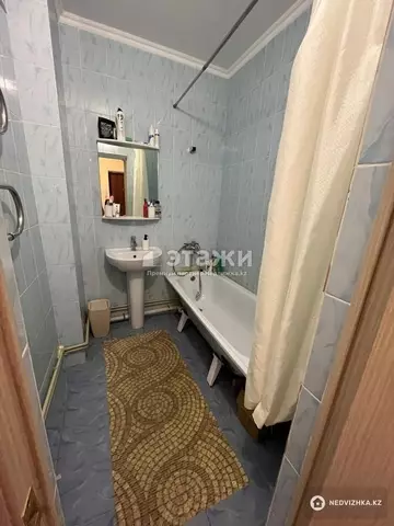 2-комнатная квартира, этаж 8 из 9, 74 м²