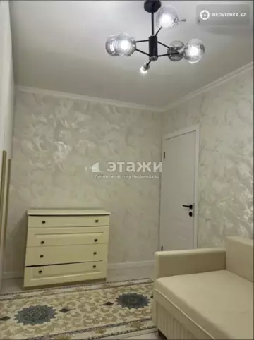 2-комнатная квартира, этаж 10 из 12, 53 м²