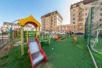 4-комнатная квартира, этаж 3 из 7, 120 м²