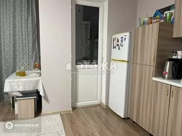 1-комнатная квартира, этаж 7 из 9, 32 м²