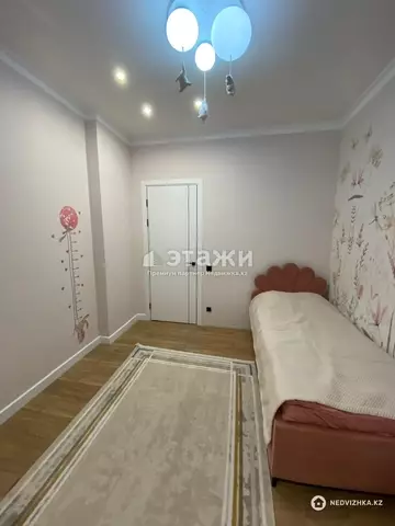 3-комнатная квартира, этаж 9 из 17, 63 м²