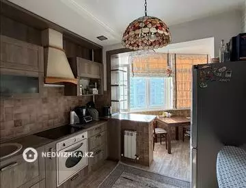 90 м², 3-комнатная квартира, этаж 8 из 10, 90 м², изображение - 0