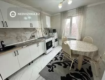 3-комнатная квартира, этаж 4 из 5, 72 м²