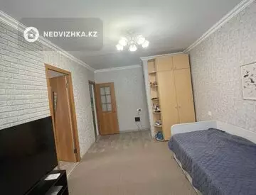 2-комнатная квартира, этаж 1 из 4, 38 м²