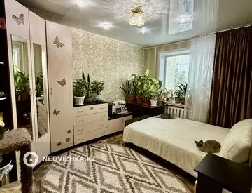 3-комнатная квартира, этаж 2 из 5, 60 м²