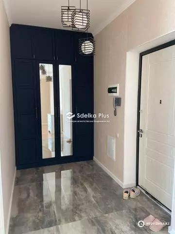 63 м², 2-комнатная квартира, этаж 2 из 12, 63 м², изображение - 0