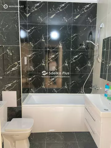 63 м², 2-комнатная квартира, этаж 2 из 12, 63 м², изображение - 2