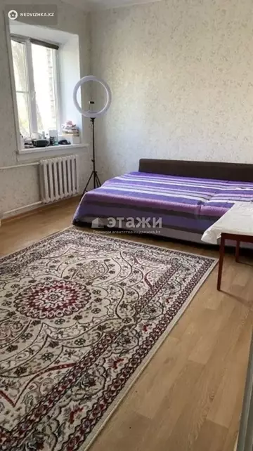 1-комнатная квартира, этаж 4 из 5, 35 м²