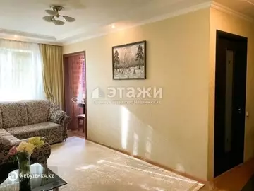 3-комнатная квартира, этаж 4 из 5, 59 м²