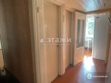 2-комнатная квартира, этаж 4 из 4, 50 м²