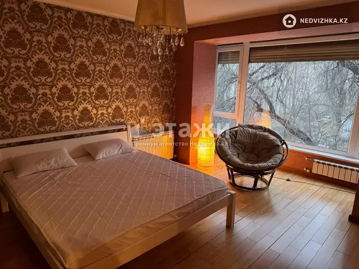 89.9 м², 3-комнатная квартира, этаж 4 из 5, 90 м², на длительный срок, изображение - 1