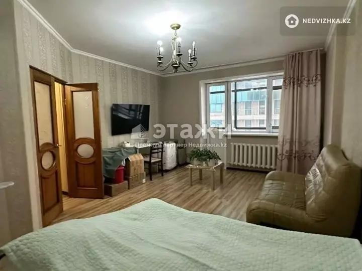 43 м², 1-комнатная квартира, этаж 4 из 19, 43 м², изображение - 1