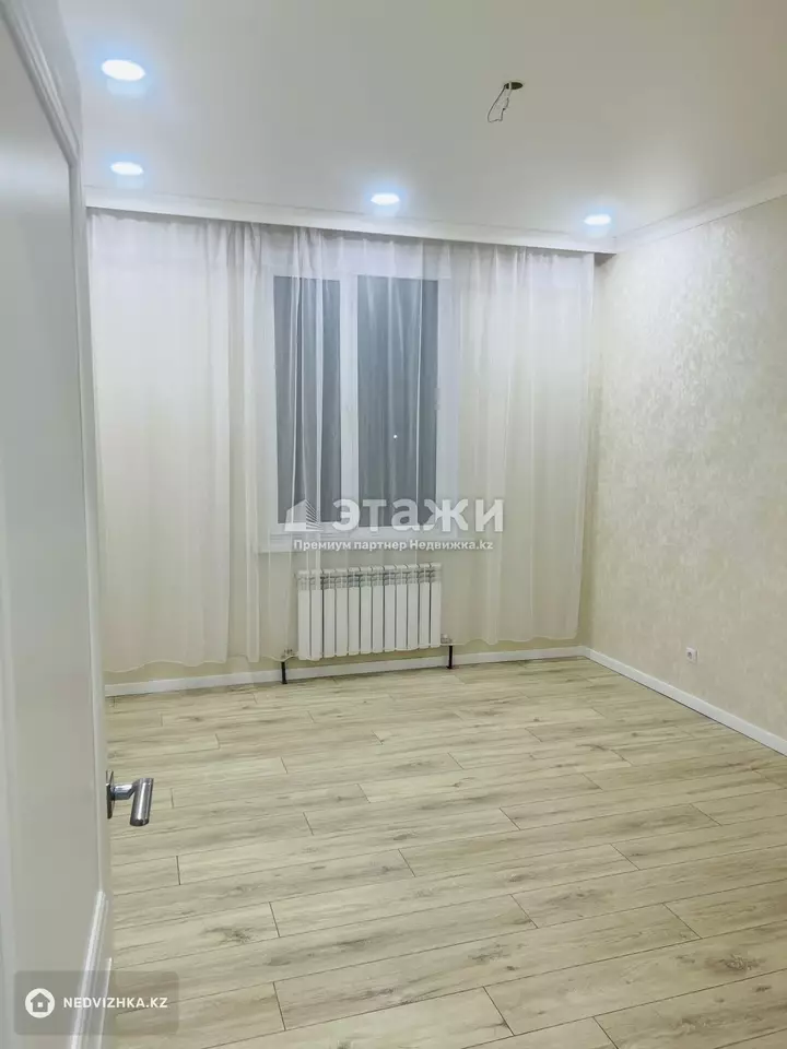 70 м², 2-комнатная квартира, этаж 1 из 14, 70 м², изображение - 1