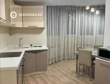 3-комнатная квартира, этаж 7 из 16, 103 м²