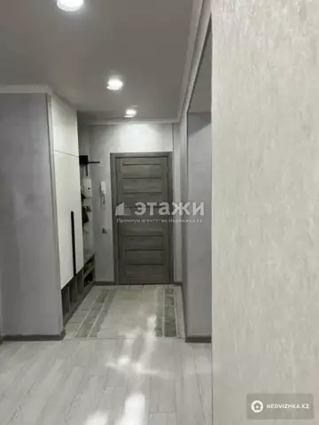 3-комнатная квартира, этаж 2 из 9, 65 м²