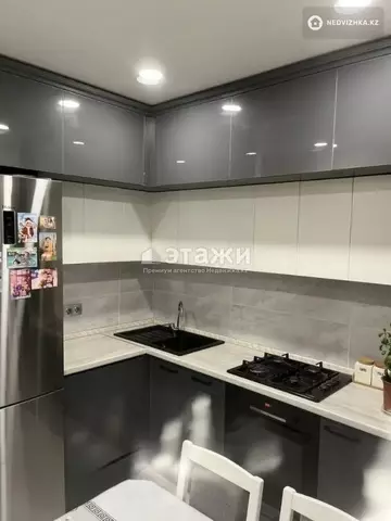 3-комнатная квартира, этаж 2 из 9, 65 м²