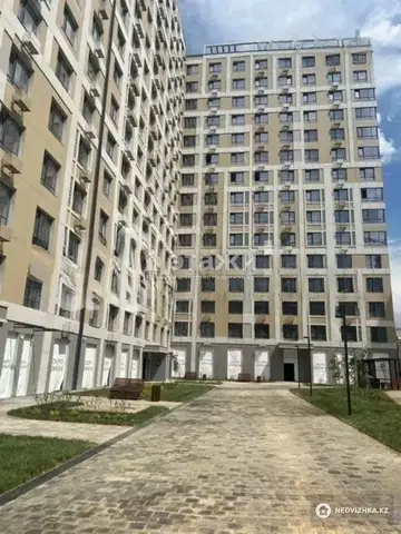 1-комнатная квартира, этаж 7 из 16, 40 м²