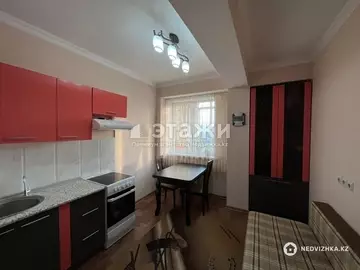 1-комнатная квартира, этаж 12 из 13, 47 м²