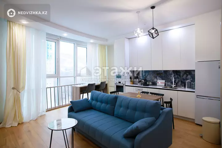 90 м², 3-комнатная квартира, этаж 12 из 20, 90 м², на длительный срок, изображение - 1