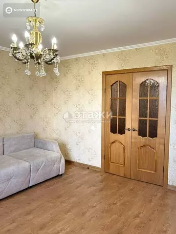 2-комнатная квартира, этаж 4 из 4, 56 м²