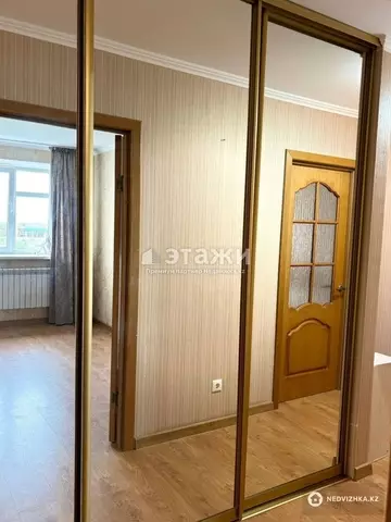 2-комнатная квартира, этаж 4 из 4, 56 м²