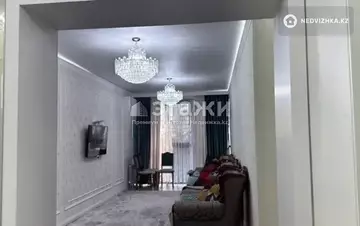 4-комнатная квартира, этаж 3 из 12, 110 м²
