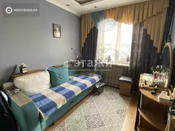 3-комнатная квартира, этаж 4 из 5, 59 м²