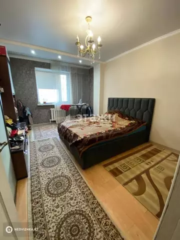 3-комнатная квартира, этаж 5 из 12, 98 м²