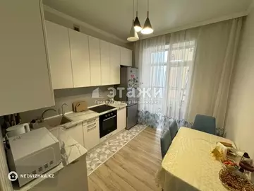 1-комнатная квартира, этаж 10 из 10, 38 м²