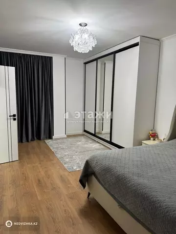 2-комнатная квартира, этаж 8 из 9, 87 м²