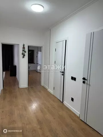 2-комнатная квартира, этаж 8 из 9, 87 м²