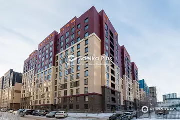 3-комнатная квартира, этаж 4 из 9, 80 м²