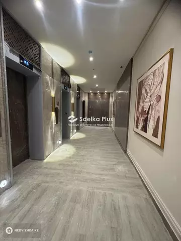 4-комнатная квартира, этаж 10 из 20, 136 м²