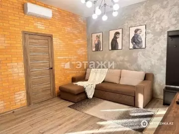 1-комнатная квартира, этаж 12 из 12, 42 м²