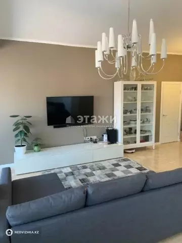 3-комнатная квартира, этаж 10 из 10, 96 м²