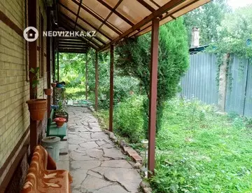 6-комнатный дом, 6 соток, 140 м²