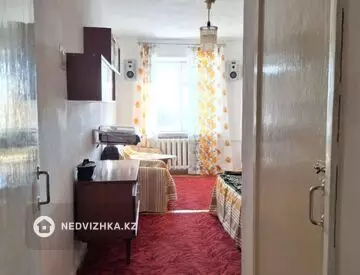 3-комнатная квартира, этаж 5 из 5, 58 м²