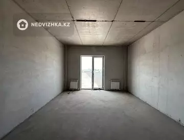 2-комнатная квартира, этаж 3 из 10, 71 м²