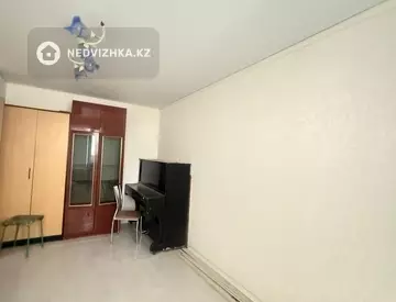 3-комнатная квартира, этаж 5 из 5, 60 м²