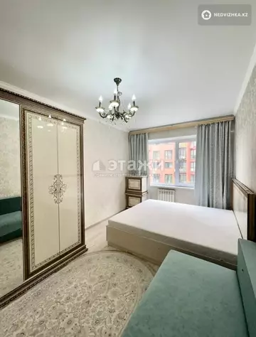2-комнатная квартира, этаж 3 из 13, 63 м²