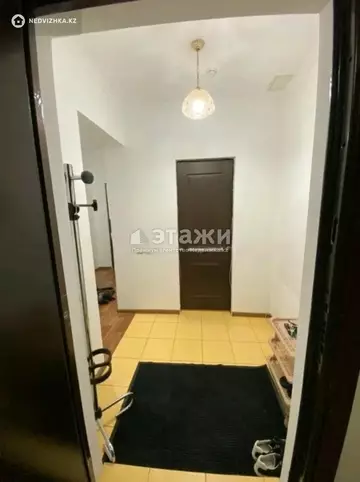 2-комнатная квартира, этаж 15 из 18, 64 м²