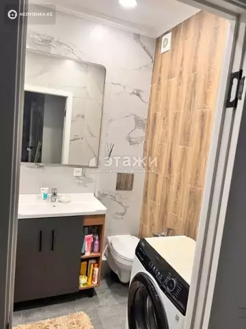 2-комнатная квартира, этаж 8 из 13, 69 м²