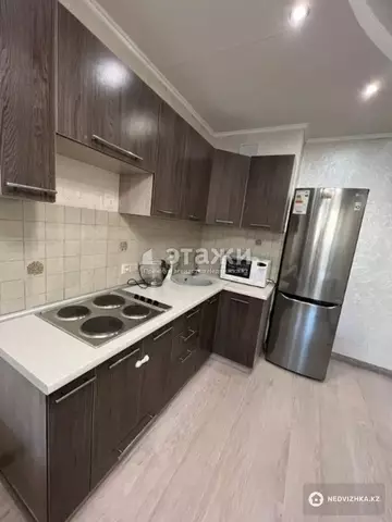 2-комнатная квартира, этаж 18 из 18, 49 м²