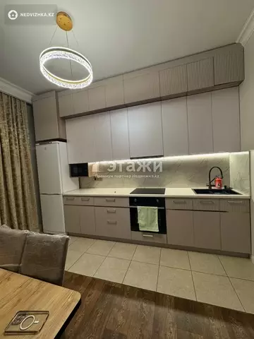 1-комнатная квартира, этаж 5 из 10, 50 м²